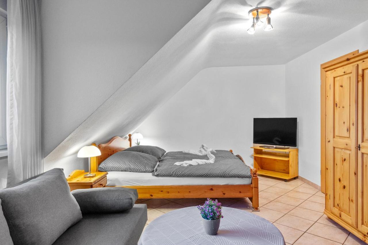 Family And Friends Ludwigshafen Hotell Bodman-Ludwigshafen Eksteriør bilde